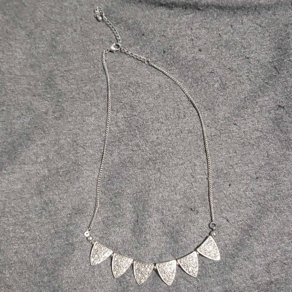 NWOT Necklace